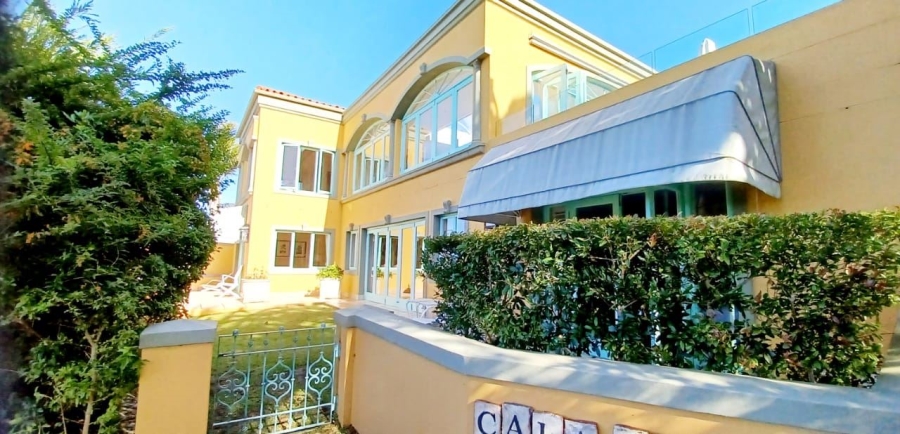 To Let 5 Bedroom Property for Rent in Lower Robberg Western Cape